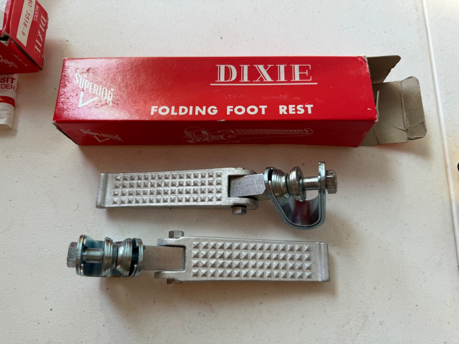 Harley NOS Dixie Superior Atlas Aluminum Highway Foot Peg Kit Panhead Knuckle