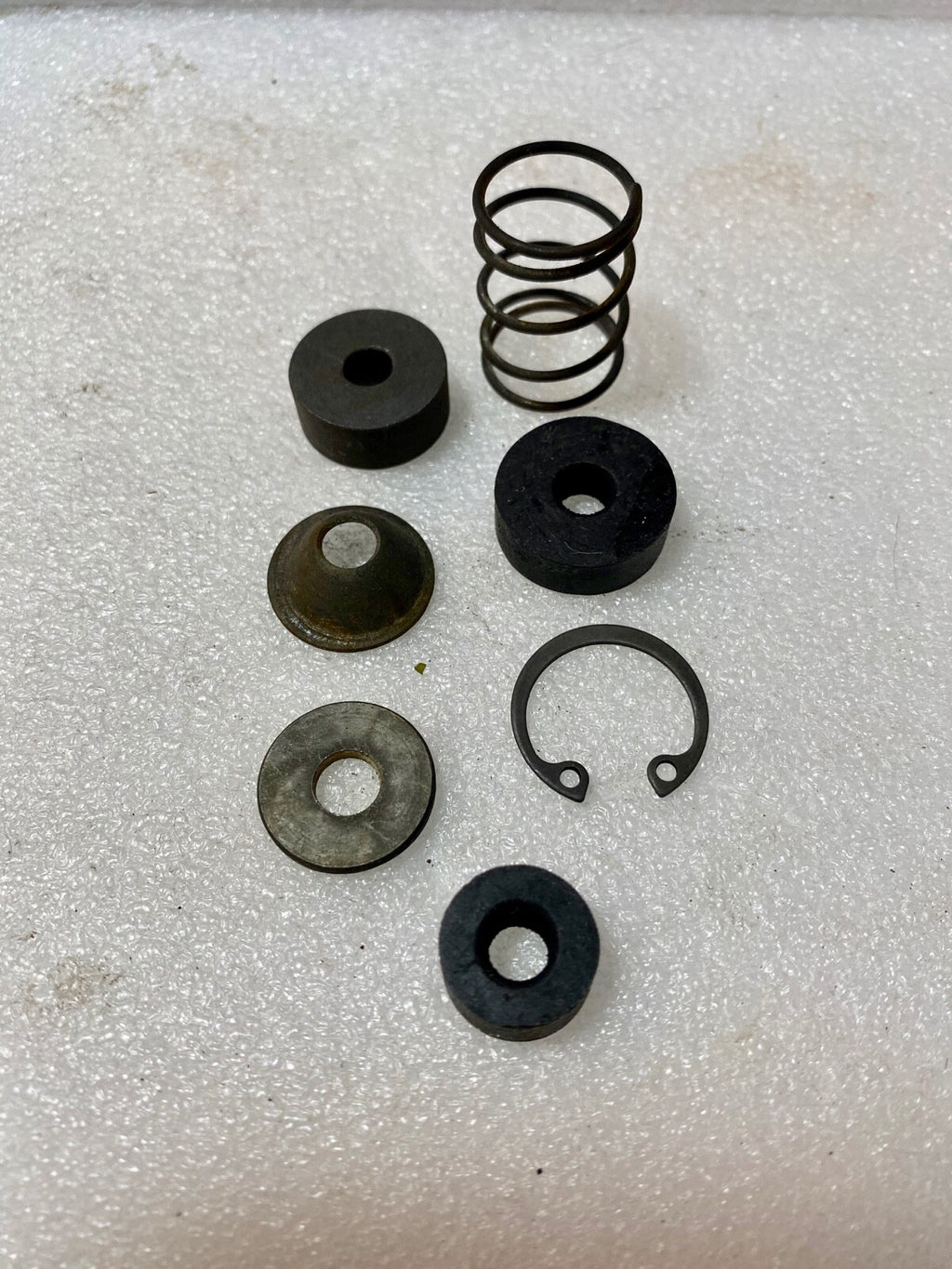 Harley NOS OEM 2461-41D WL WLA WLC Clutch Push Rod Oil Seal Kit '41-43, 37335-41