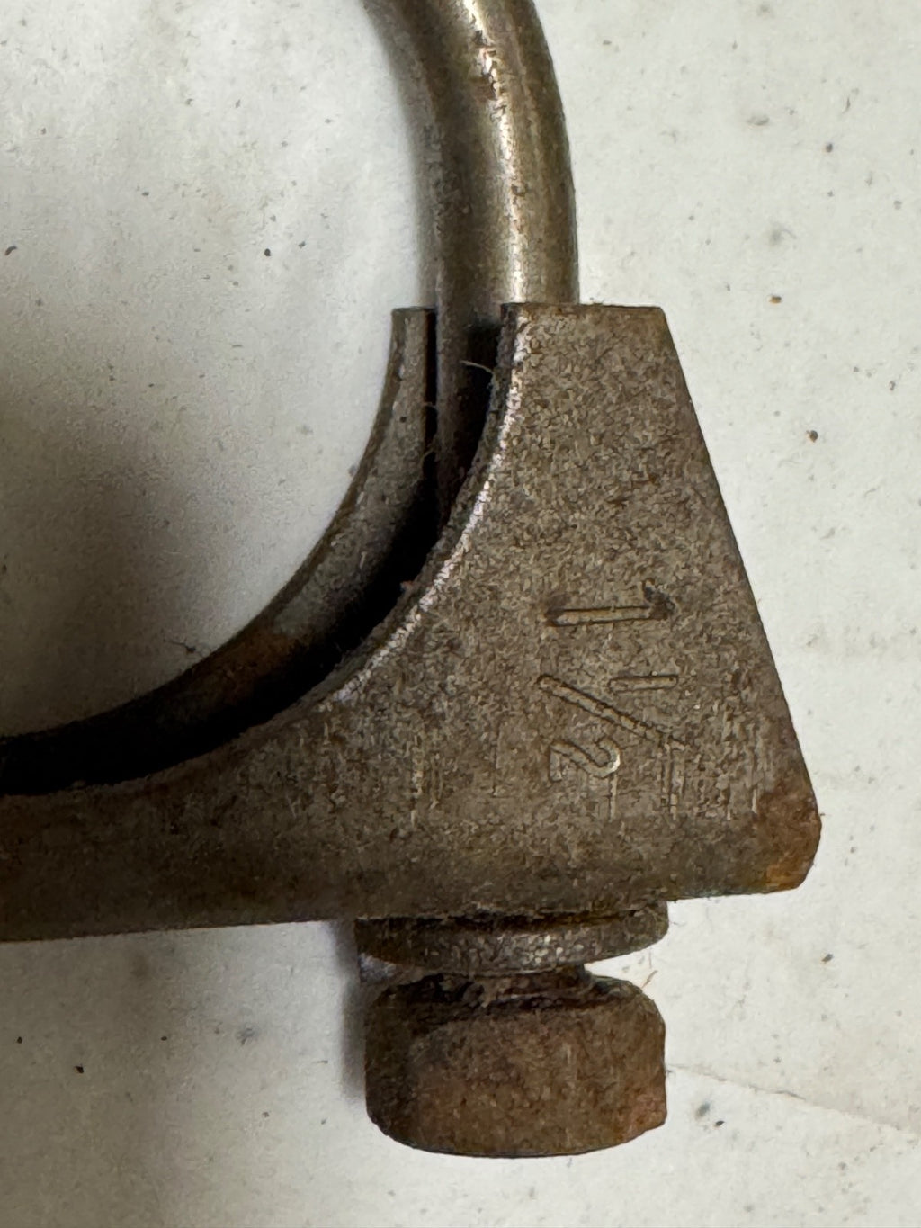 Harley NOS OEM 65523-47A Lightweight Hummer Pacer Lower Exhaust Pipe Clamp 48-623