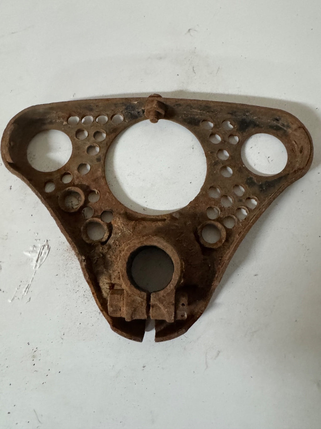 Harley OEM 45742-51 Hummer 125 S Top Fork Plate Teleglide Lightened1