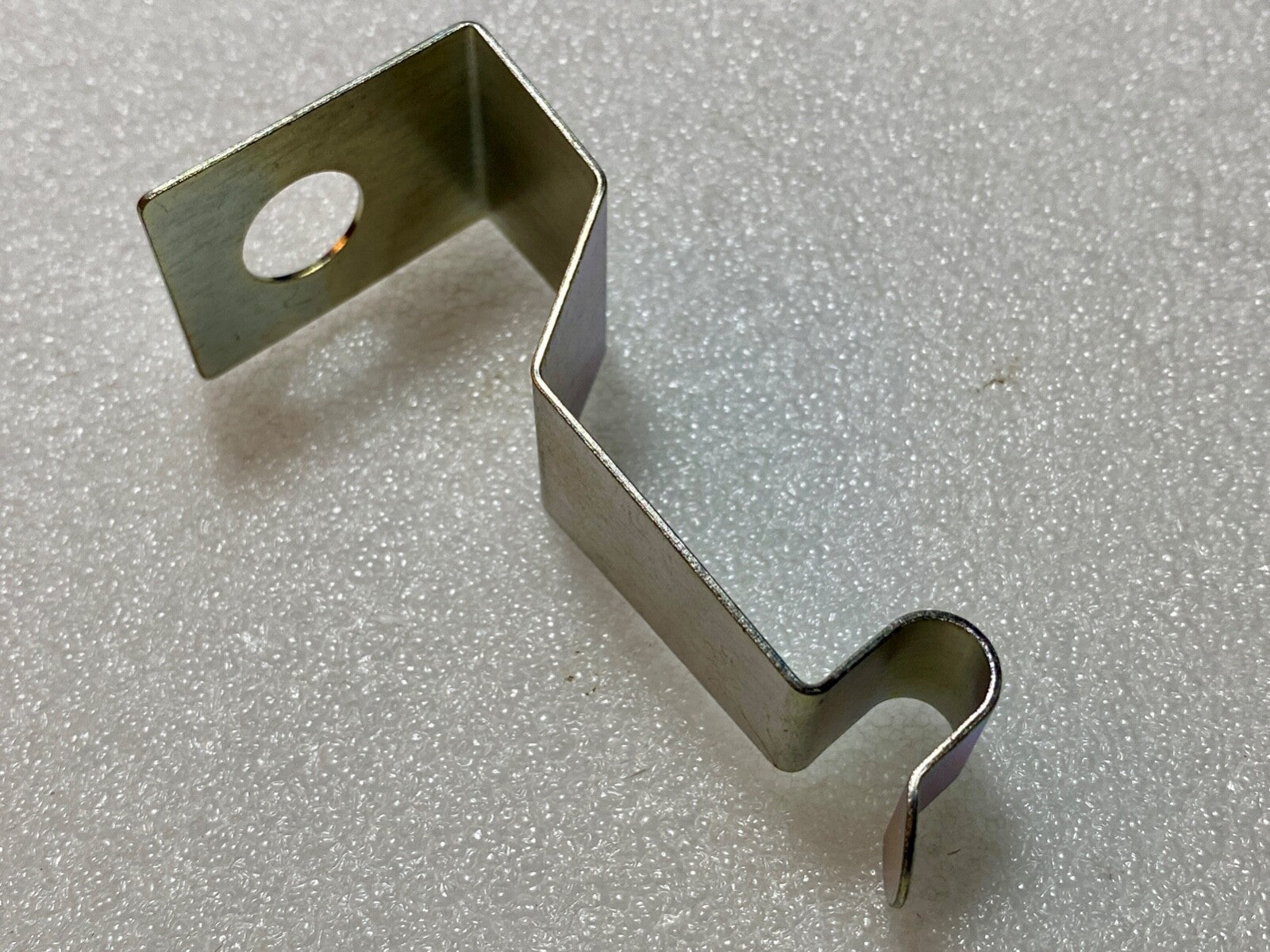 Harley Shovelhead Spark Plug Cable Bracket Clip 66-84 32000-37A