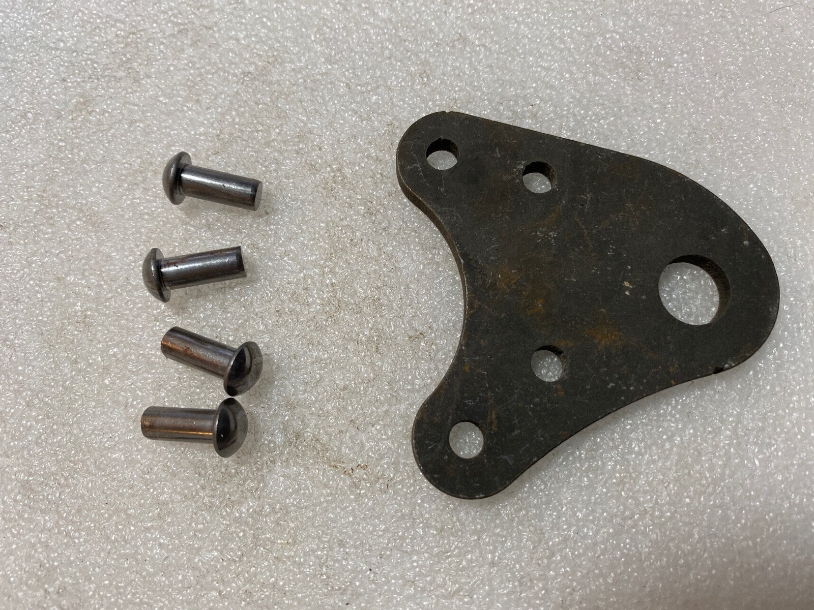 Harley NOS OEM 3746-29 59780-29 WL DL RL WLA Rear Fender Brace Clip Ki ...