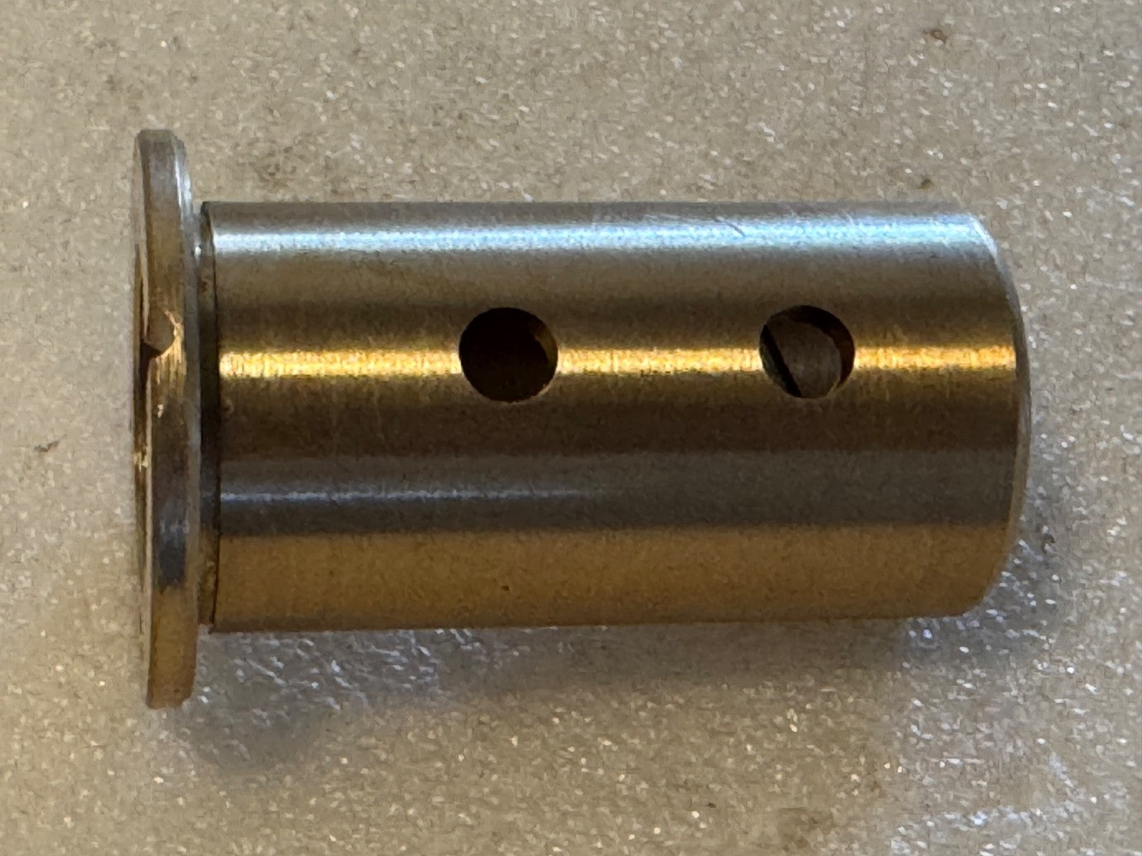 Harley 413-29 DL RL Servicar Right Case Gear Shaft Bushing 1929-36 USA