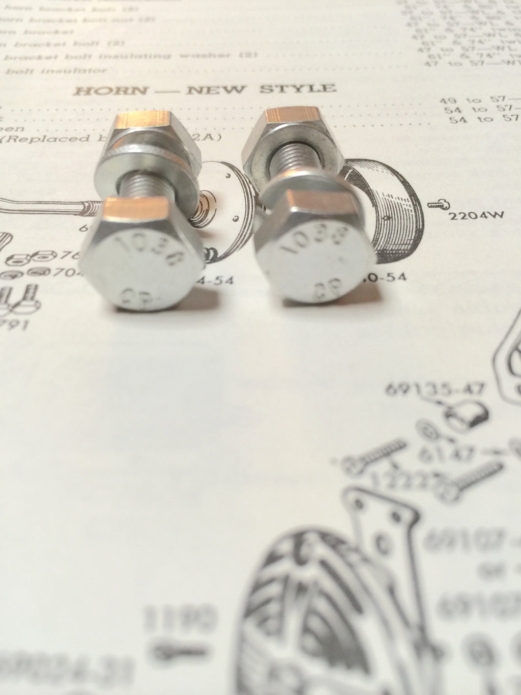 Harley Panhead Header Clamp & Bugle Horn Mounting Bolts 1948-1964 CP-1038 Cad