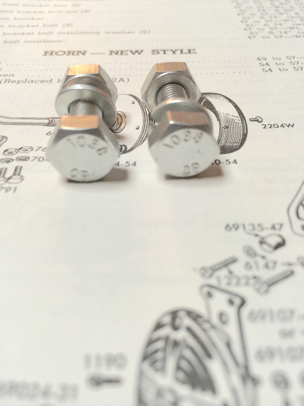 Harley Panhead Header Clamp & Bugle Horn Mounting Bolts 1948-1964 CP-1038 Cad