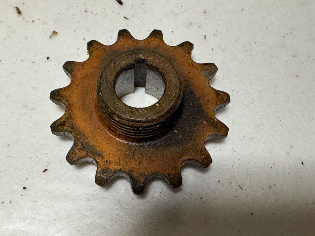 Harley NOS OEM 40195-53 15 Tooth Motor Sprocket 165 Pacer Scat Hummer 1953-664