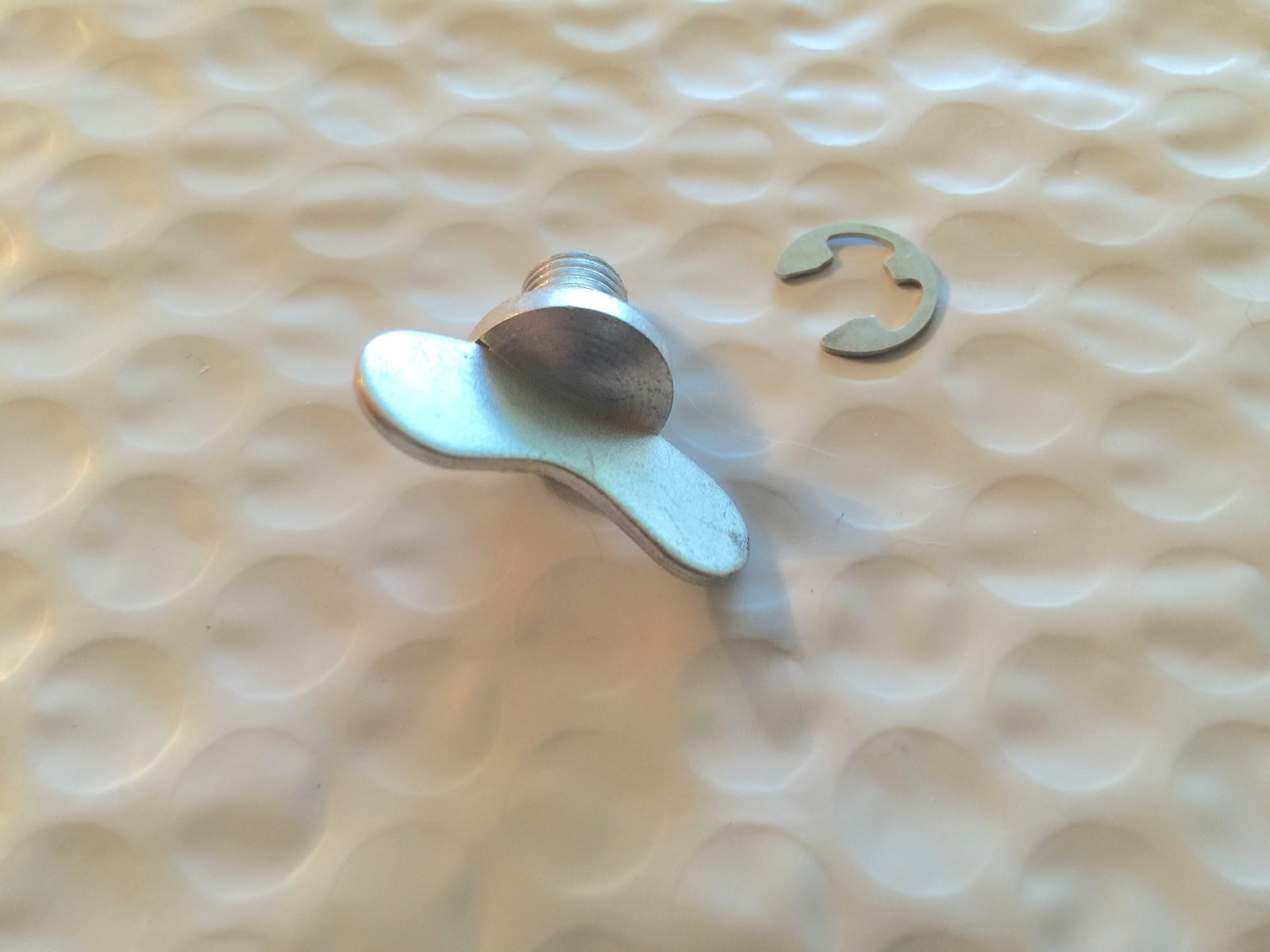 Harley Panhead Tool Box Wing Stud Screw & Clip 55-57 OEM# 64500-52A