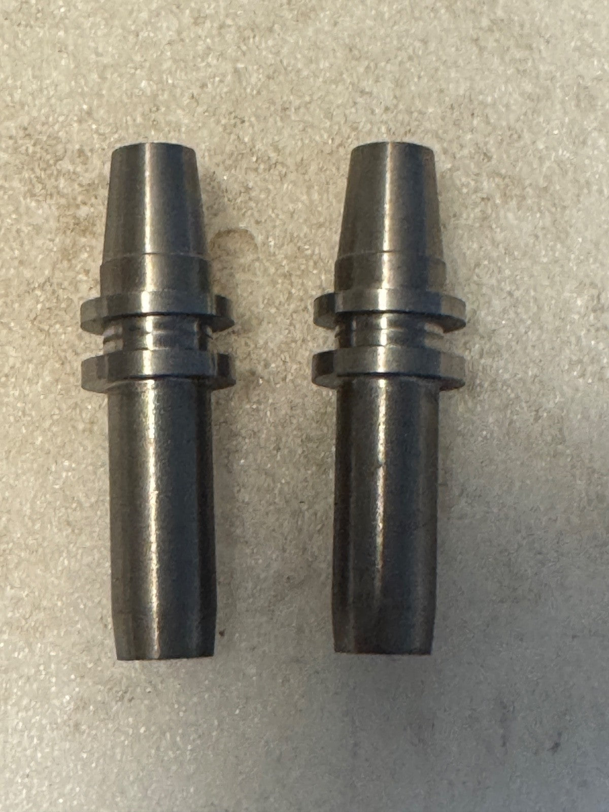 Harley 166-32 Valve Guides 45" Models RL Servi WL 1932-40 USA1