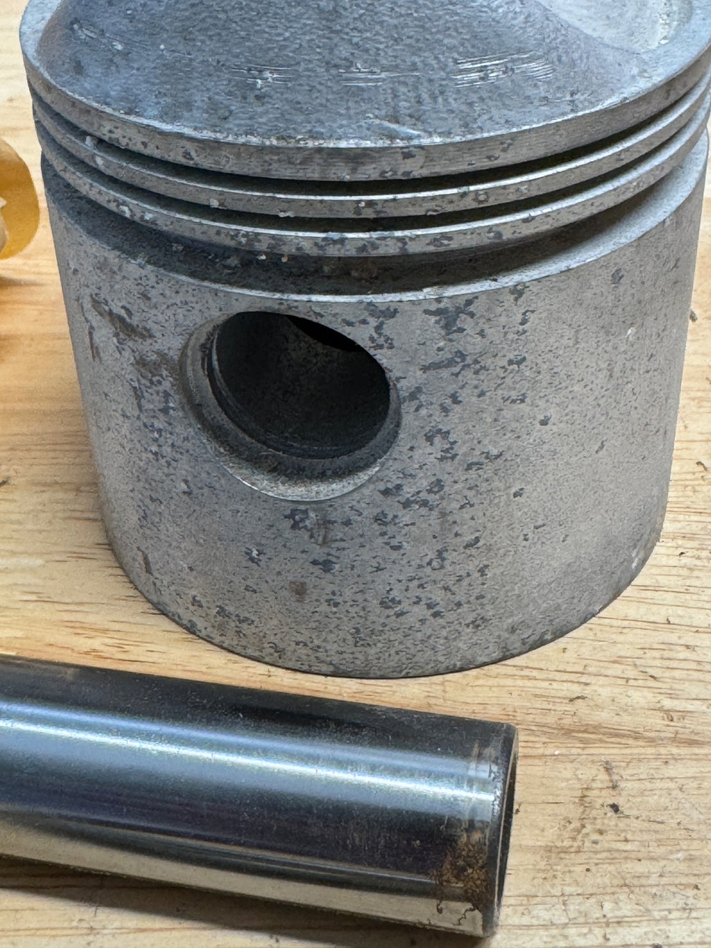 Harley NOS OEM# 22258-70 Sportster XLH XLCH Piston .060 1970-71