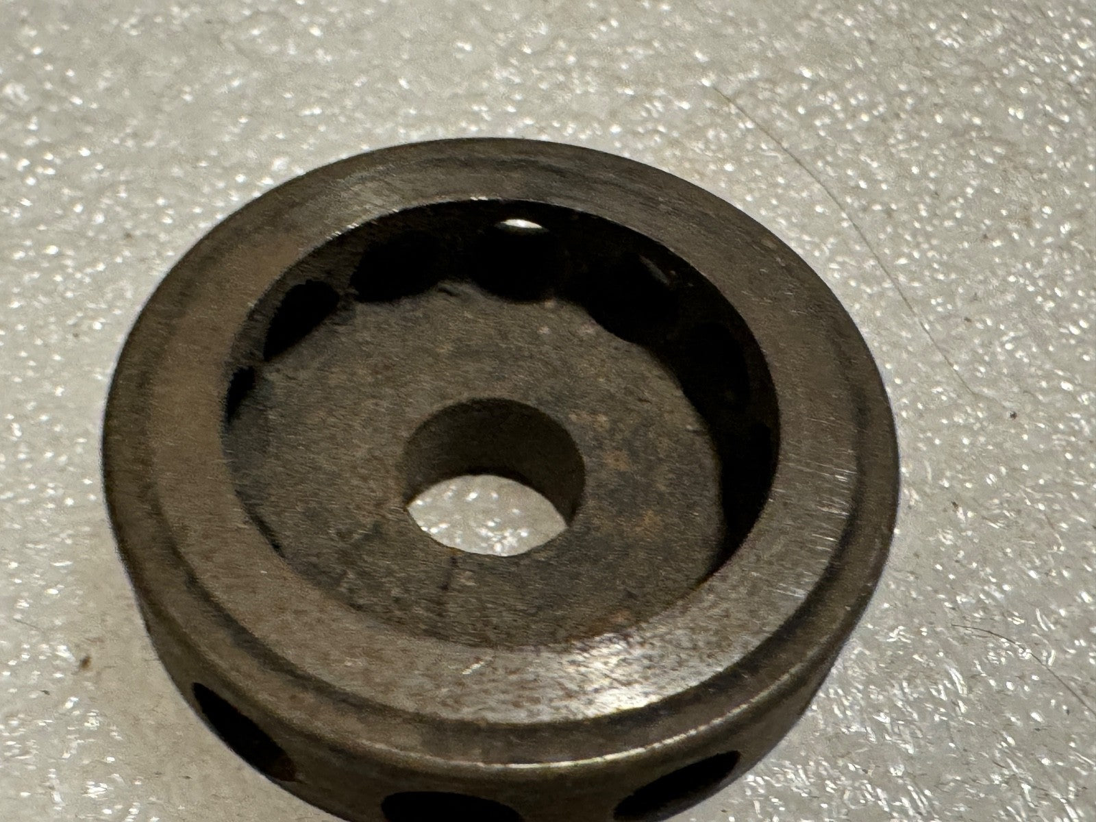 Harley 1658-37 31083-37 NOS OEM Radio Generator Oil Slinger 1937-1963 UL Servi