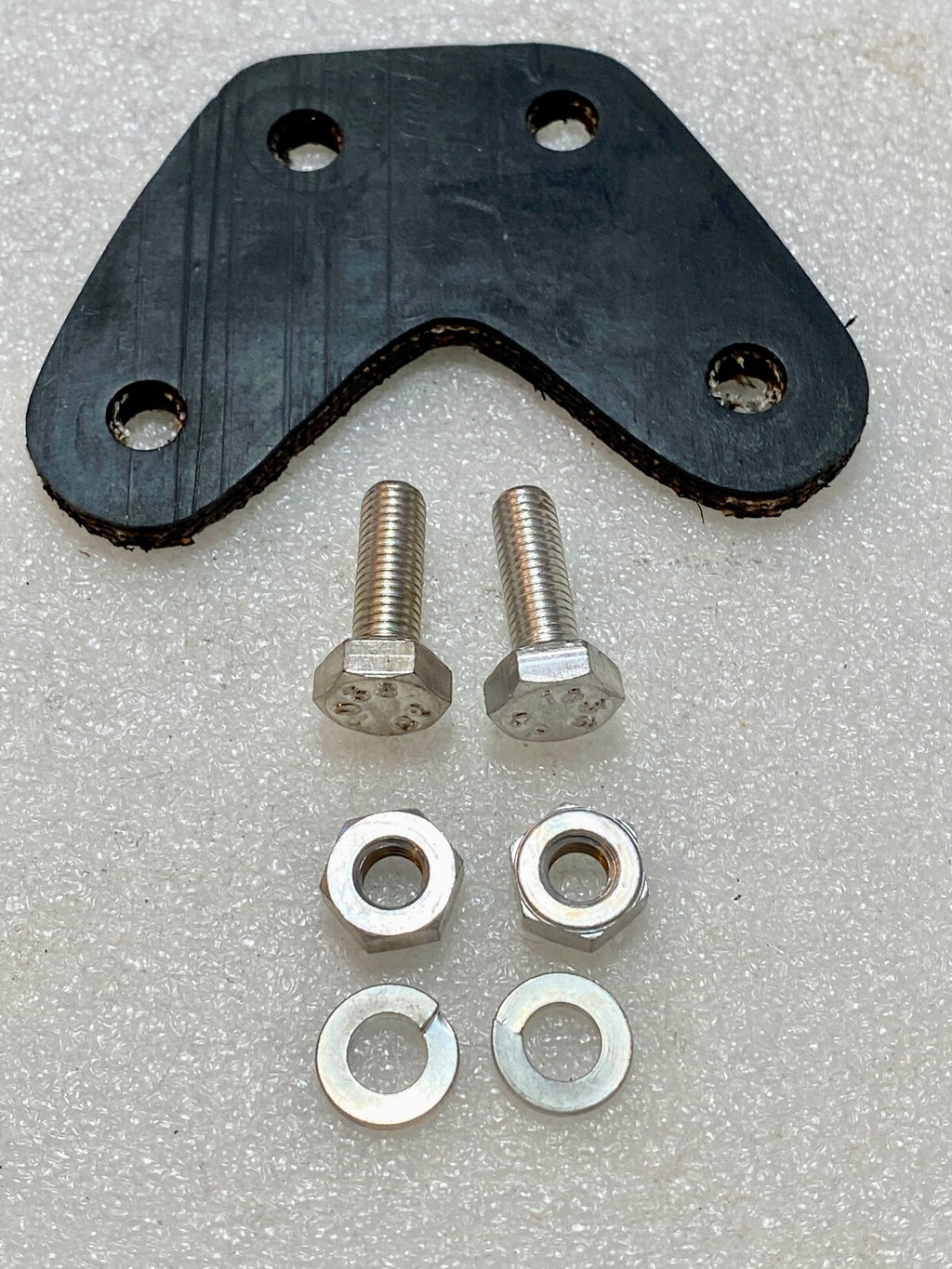 Harley 69013-54 Panhead XL Bugle Trumpet Horn Rubber Mount Bracket Kit 54-64 