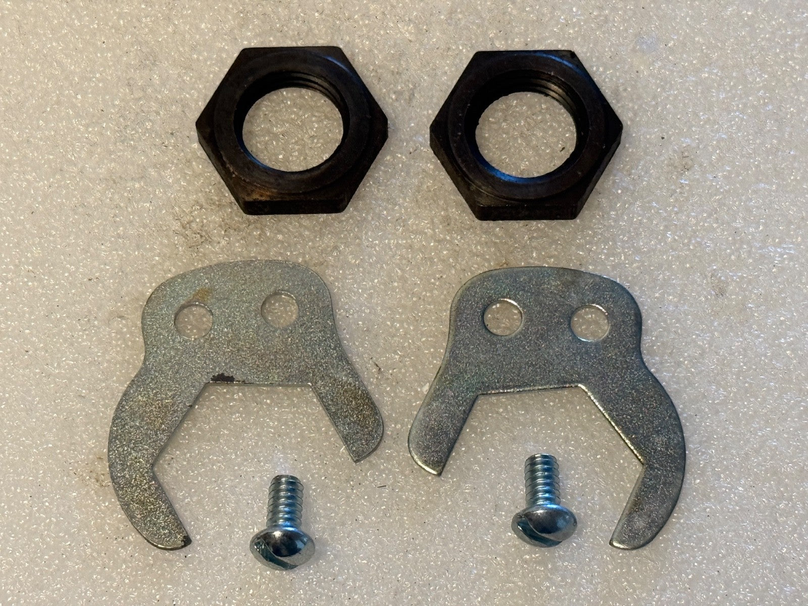 Harley 368-29 24016-29 Sprocket Pinion Shaft Lock & Nut Kit 29-73 DL WLA G USA