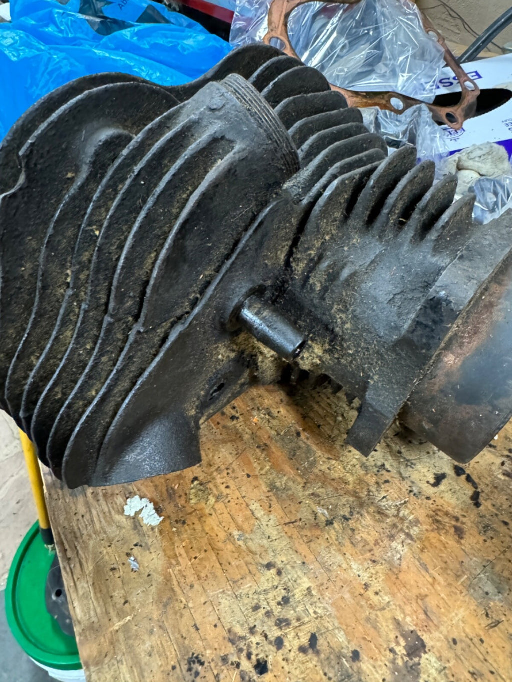 Harley UL ULH 80" 13 Fin OEM 5-37A Rear Cylinder .020  No Broken Fins 120-371