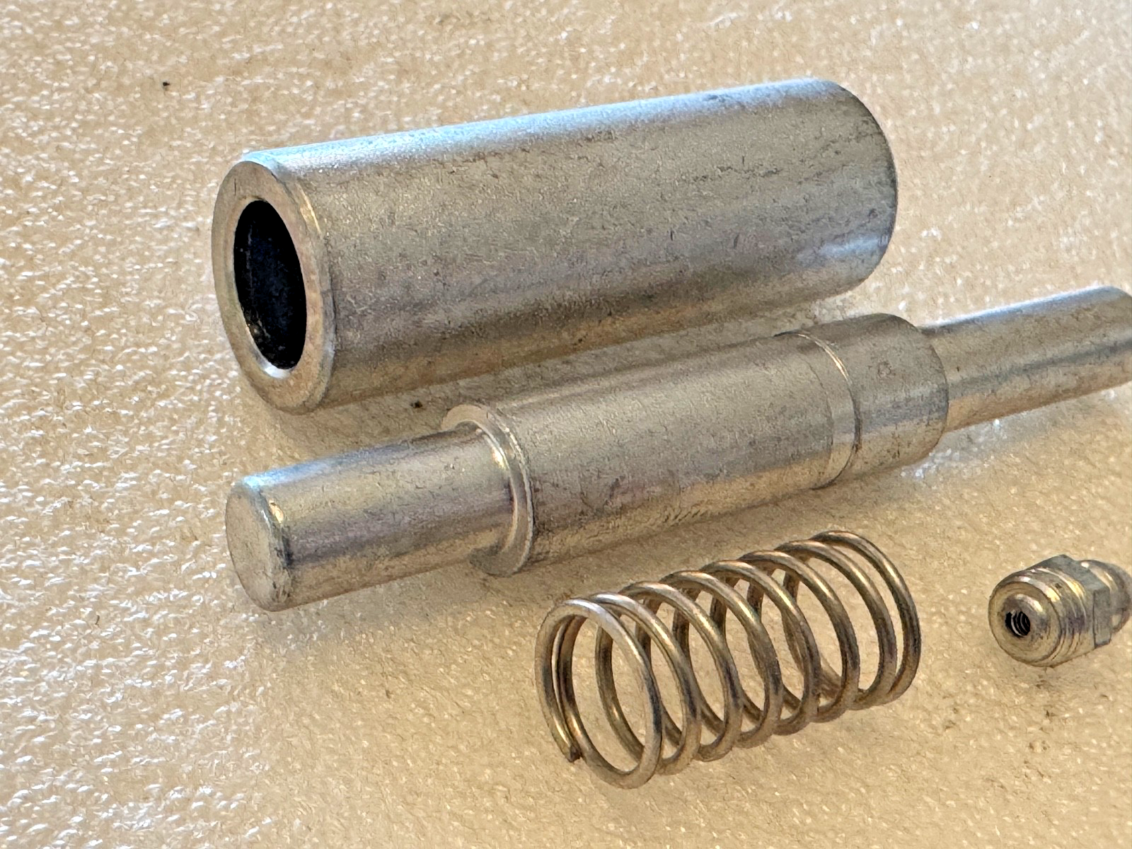 Harley 51685-52 51692-52 Seat Post Roller Shaft Kit K KH XLH XLCH  1952-70 USA1