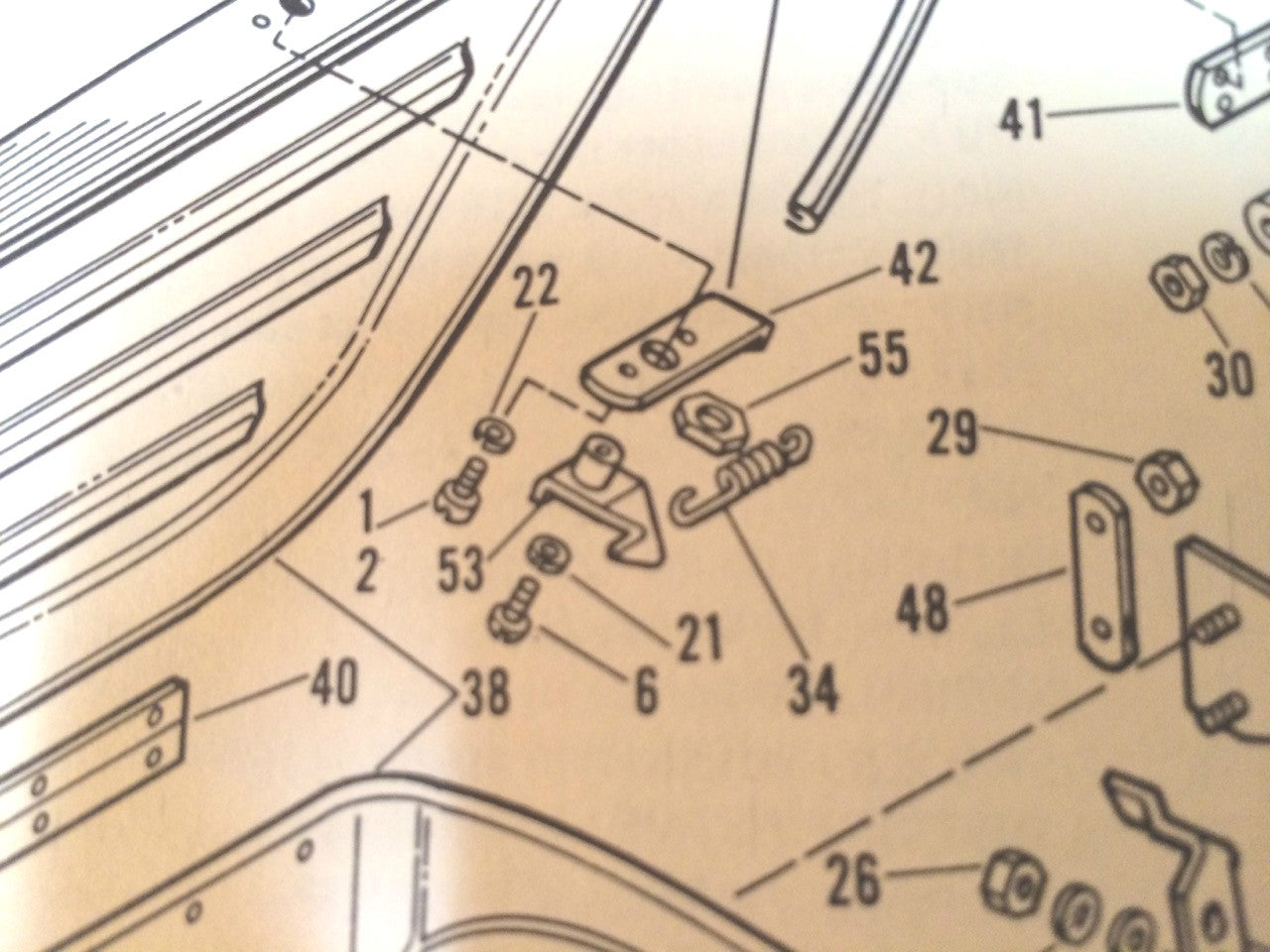 Harley Sportster XL XLH XLCH XLS Brake Switch & Gas Tank Spring 40503-63 69 80