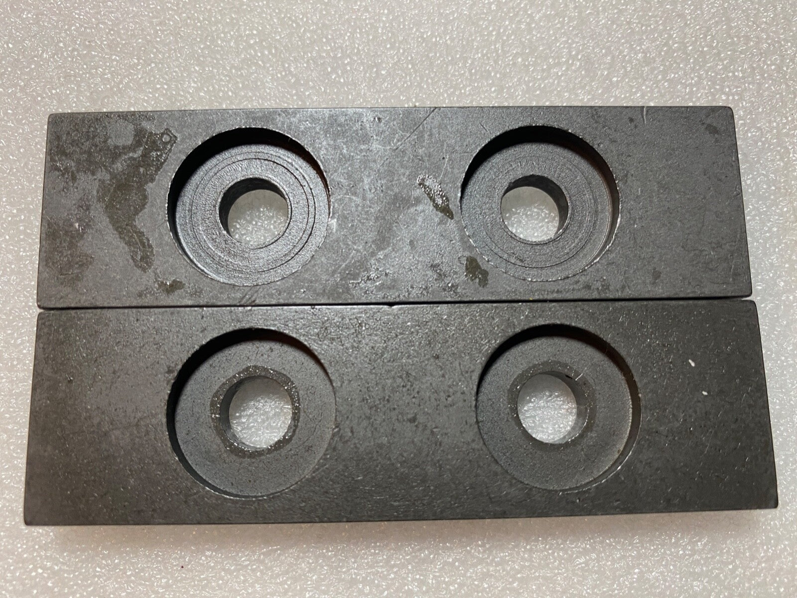 Harley 62552-52 Sportster XLCH KR KRTT Oil Tank Rear Mounting Plates 1953-67 USA