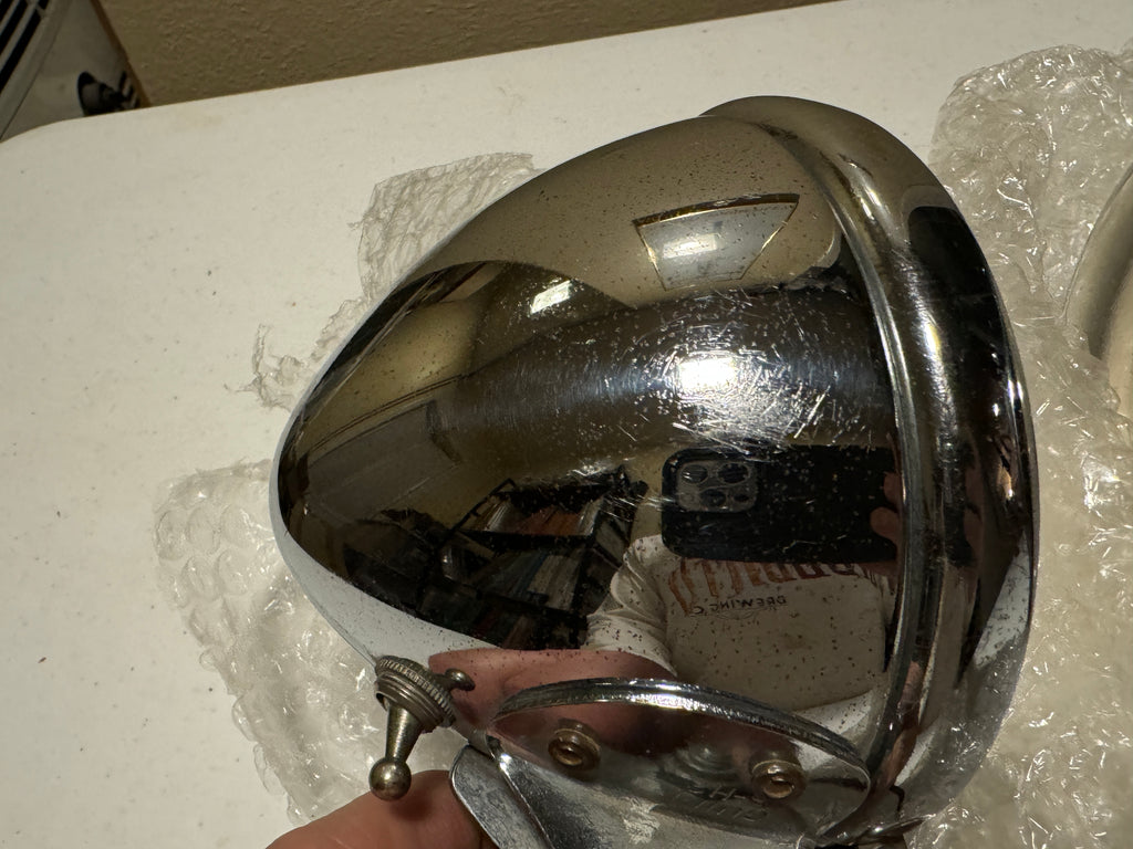 Harley Good Used OEM 68650-38A OEM Guide Spotlamp Set Short Stanchion Panhead