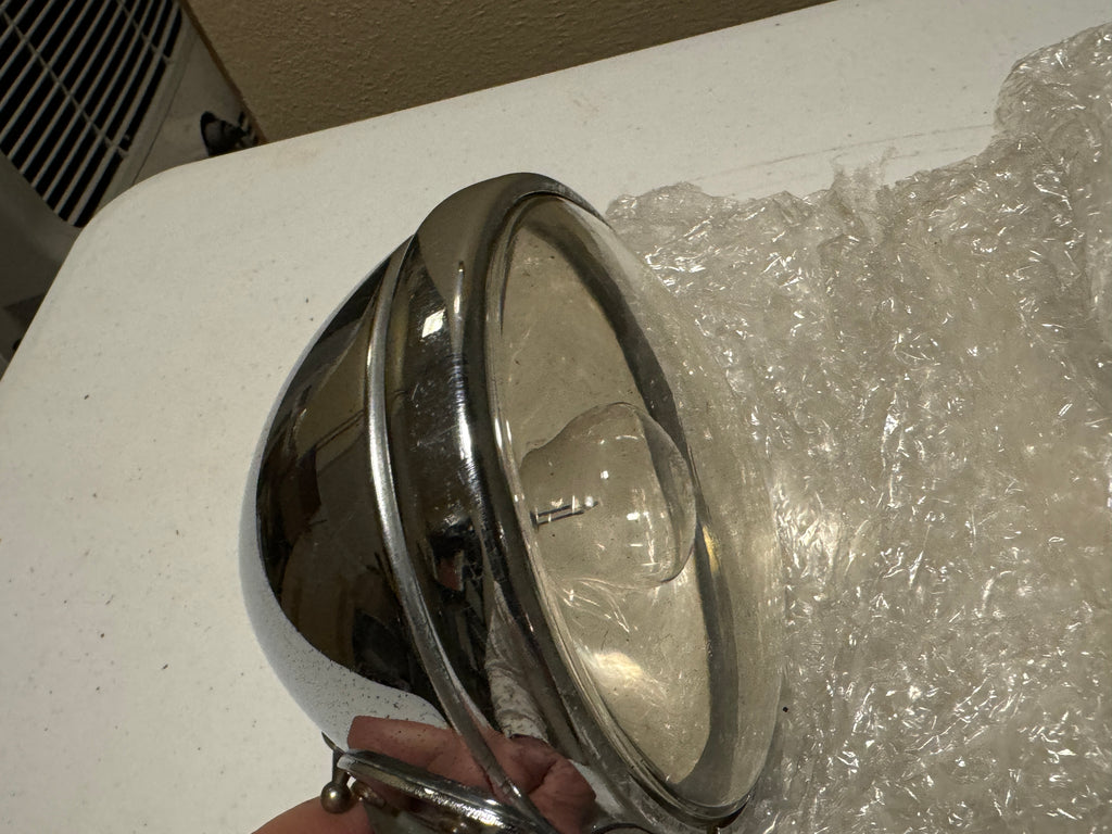 Harley Good Used OEM 68650-38A OEM Guide Spotlamp Set Short Stanchion Panhead