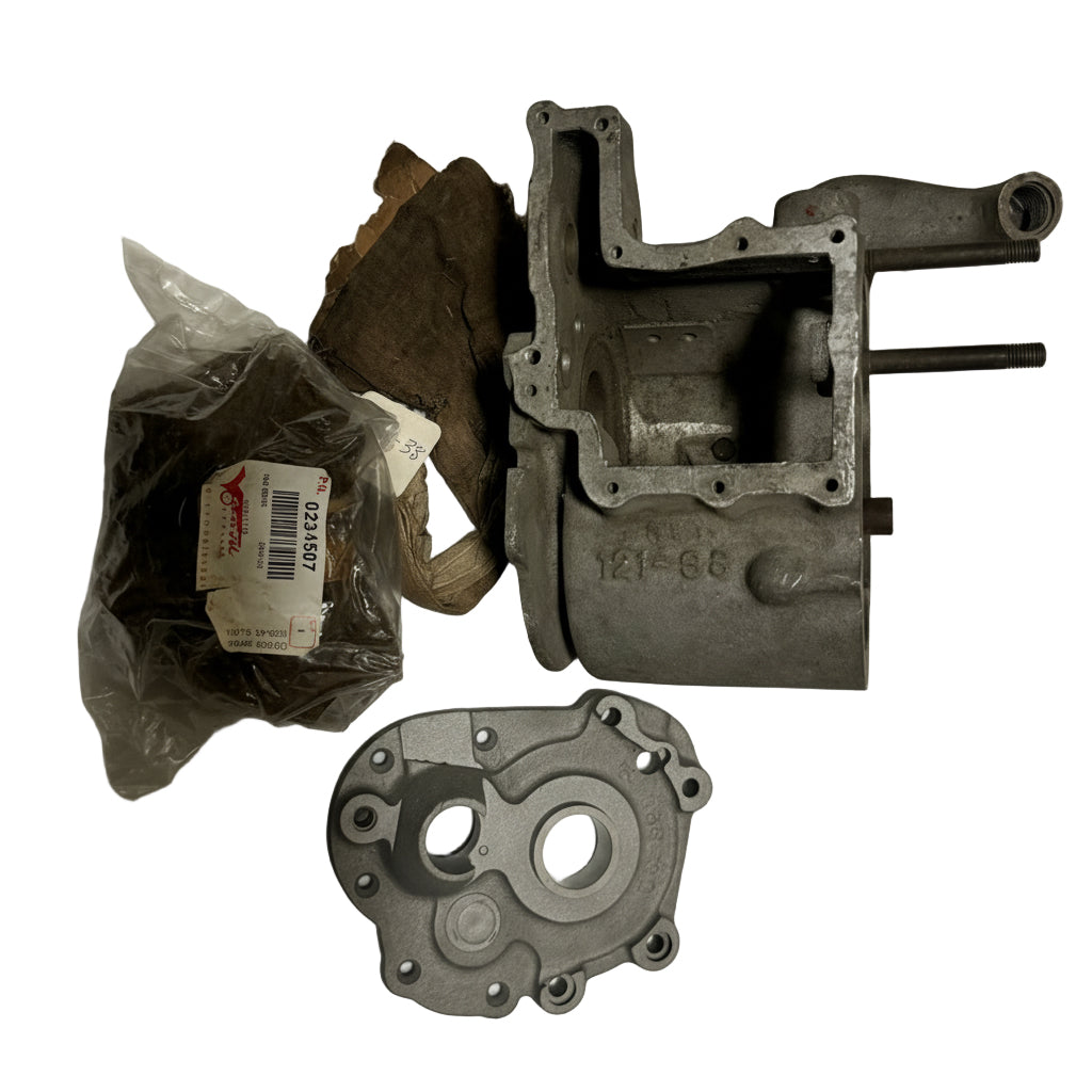 Harley NOS 2258-38 1938-1939 Two Bolt Transmission Case 2345-33 Sprocket Cover & Door