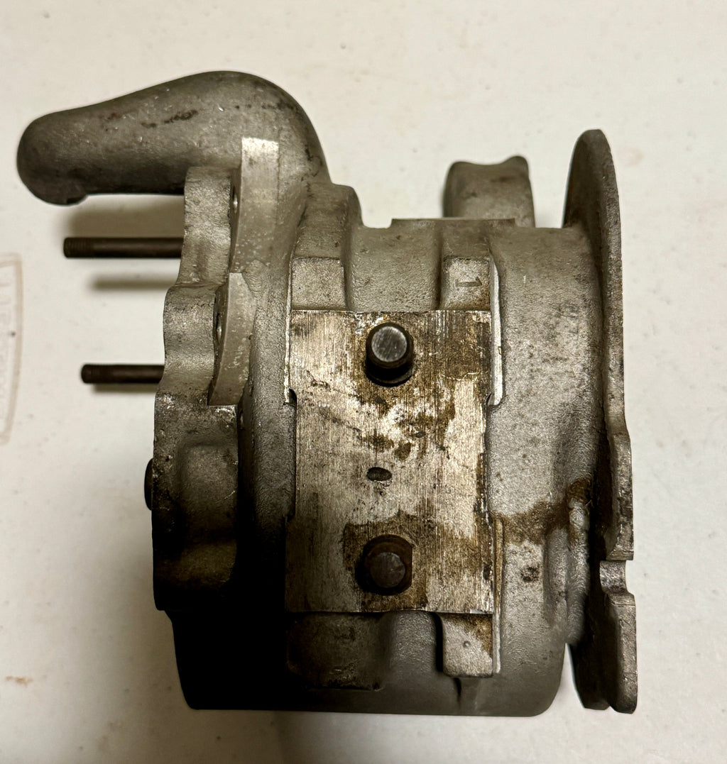 Harley NOS 2258-38 1938-1939 Two Bolt Transmission Case 2345-33 Sprocket Cover & Door