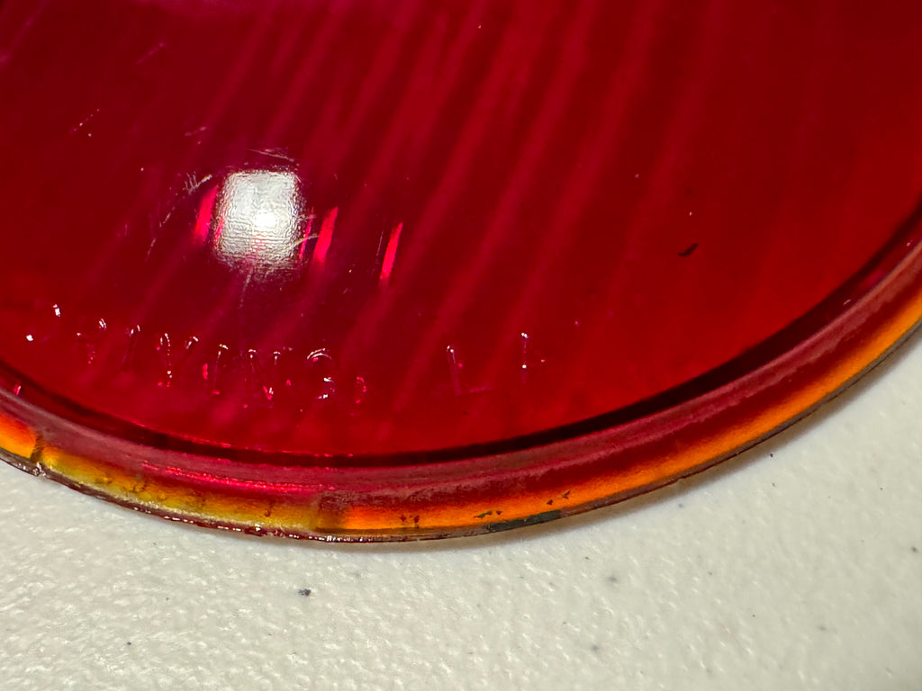 Harley OEM 68662-38; Early 11372-38 Guide Fluted Red Pursuit Lens Set Set 1