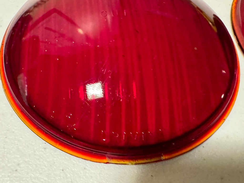 Harley OEM 68662-38; Early 11372-38 Guide Fluted Red Pursuit Lens Set Set 1