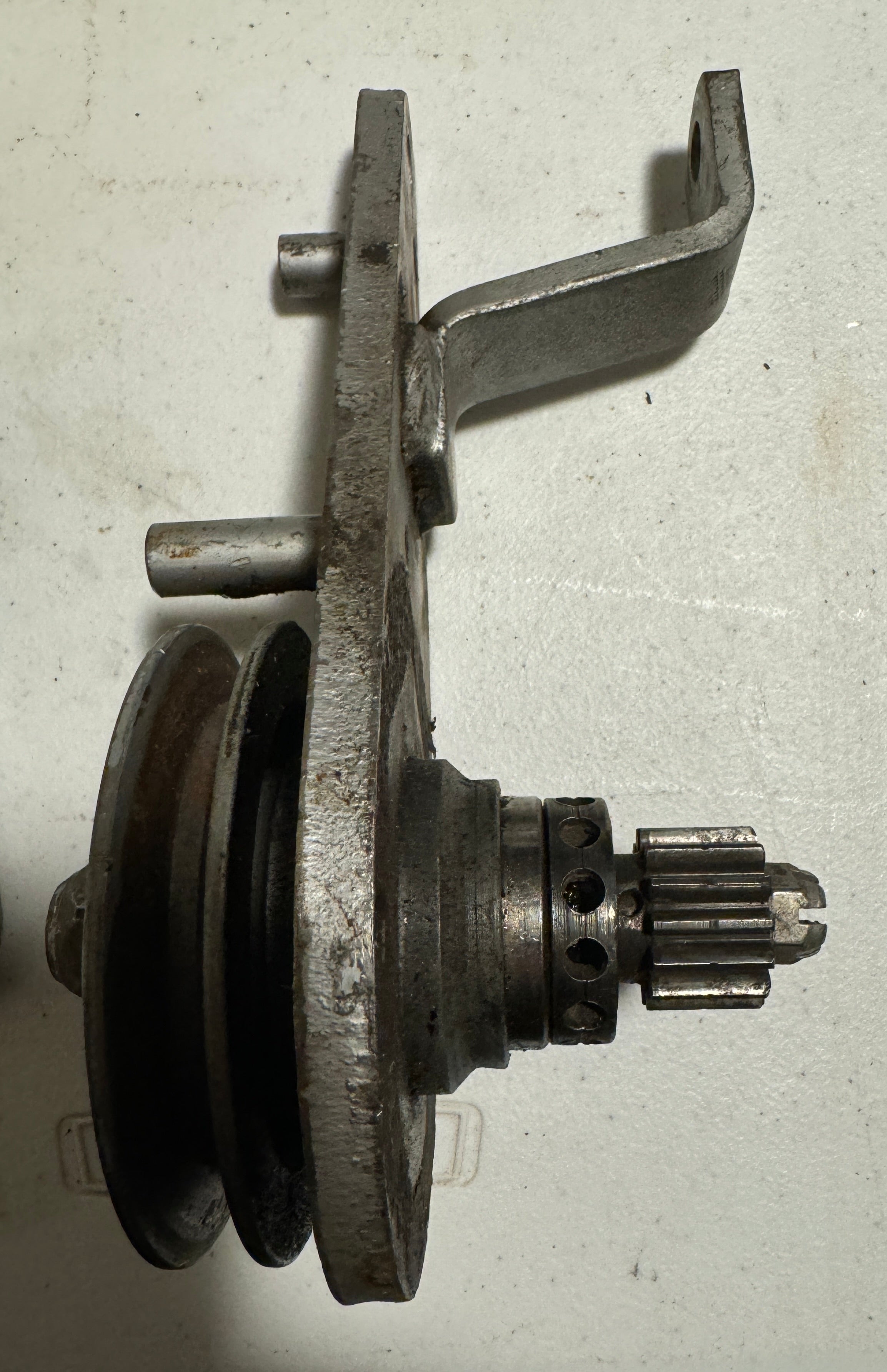 Harley Servicar Alternator Pulley Bracket 29963-65 & Adjuster 29971-65 Complete